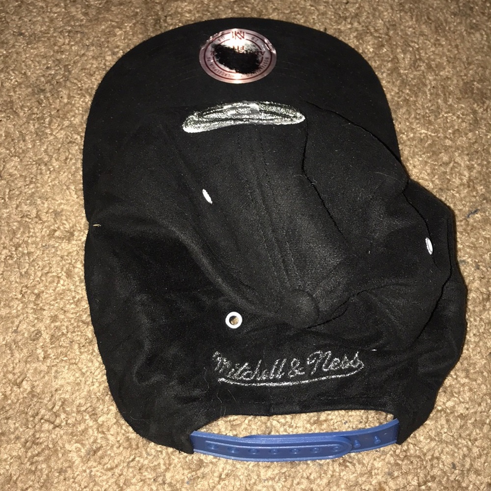 SnapBack hat - Picture 3 of 3